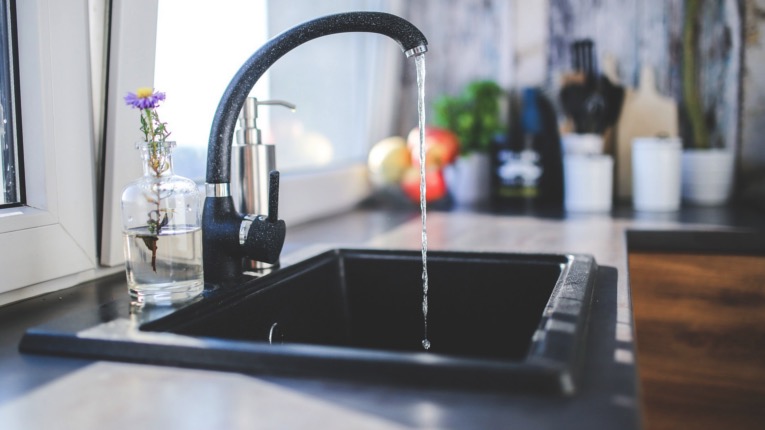 Tropfenden Wasserhahn austauschen