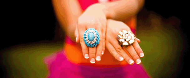 Wie viel Handschmuck soll es sein?
