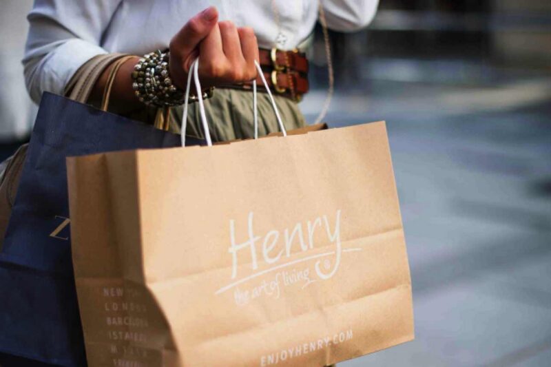 Schnäppchenjagd im Outlet – die beste Zeit zum Einkaufen