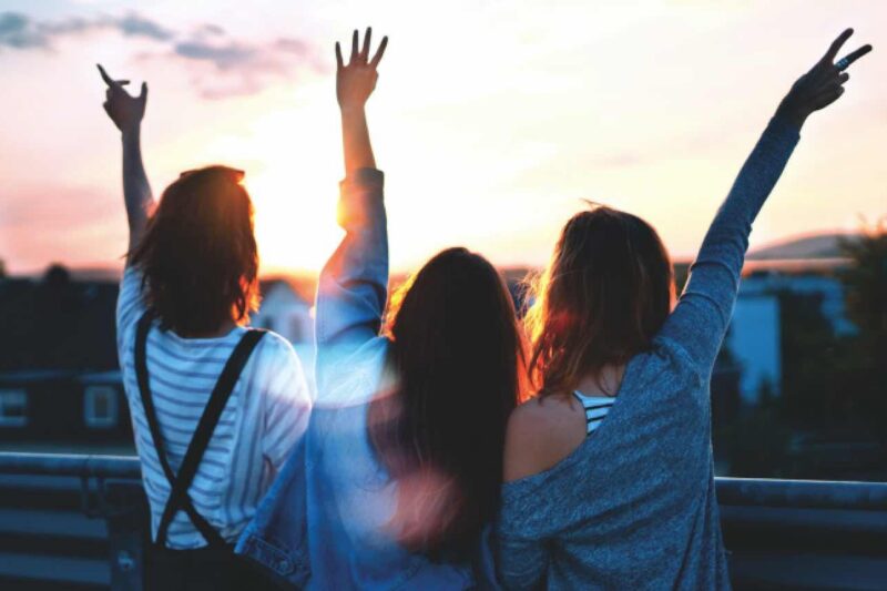 Zeit mit Freunden verbringen